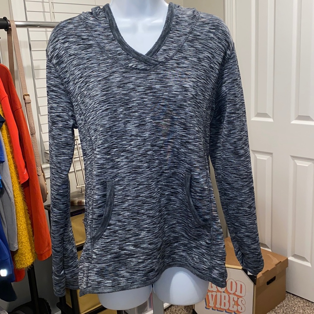 Womens Tangerine athletic black/white sweatshirt, hoodie,Front pocket,sz L